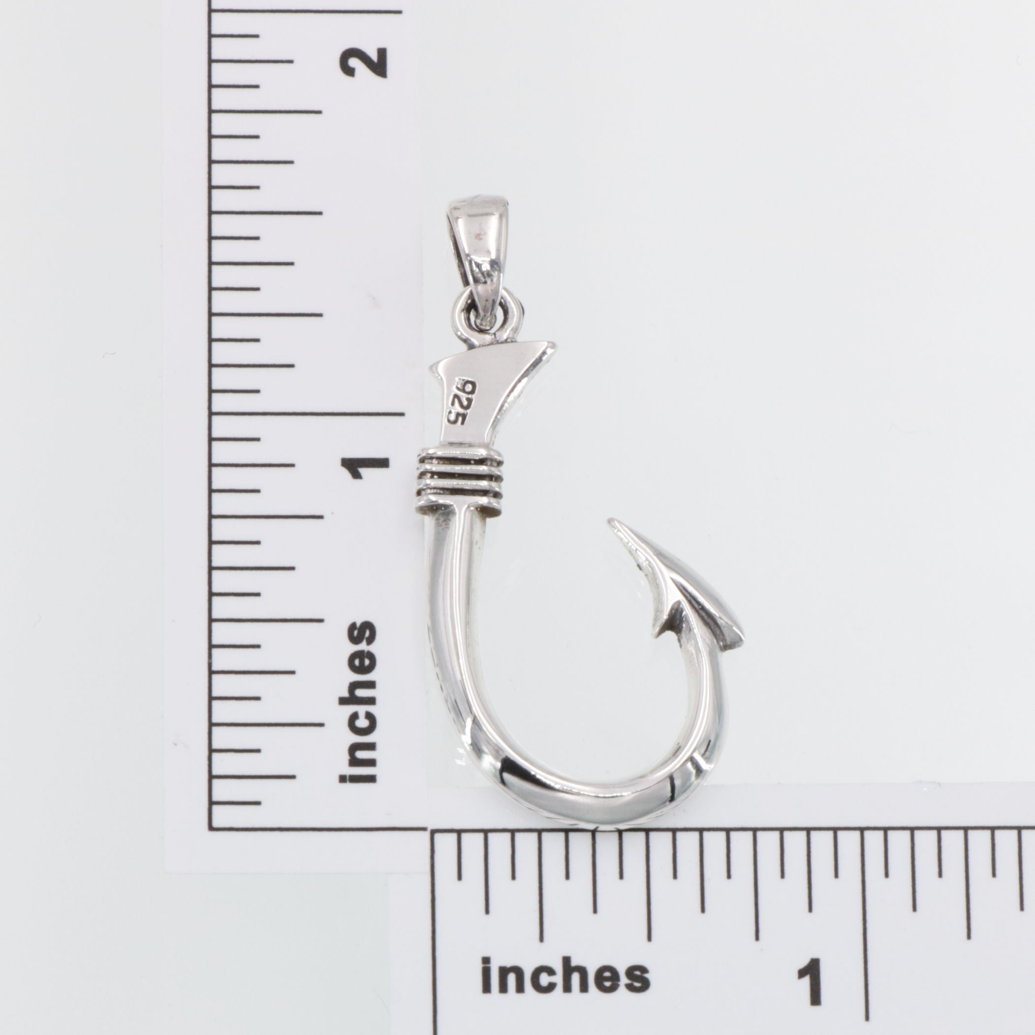 Detail view of Large Men's Classic Barbed Fish Hook barb Pendant highlighting design details