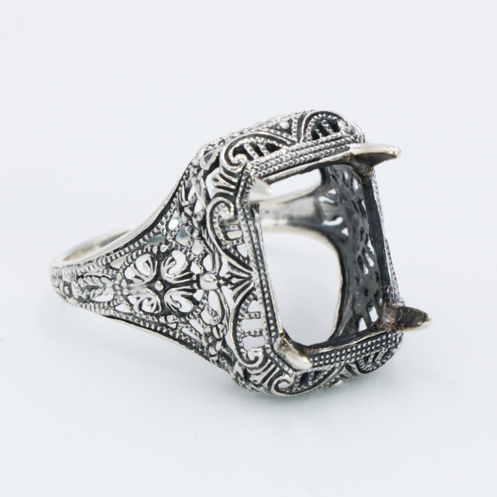 Detail view of Art Deco Semi Mount Filigree Ring will hold 10 x 12mm Octagon Shaped Gemstone highlighting design details