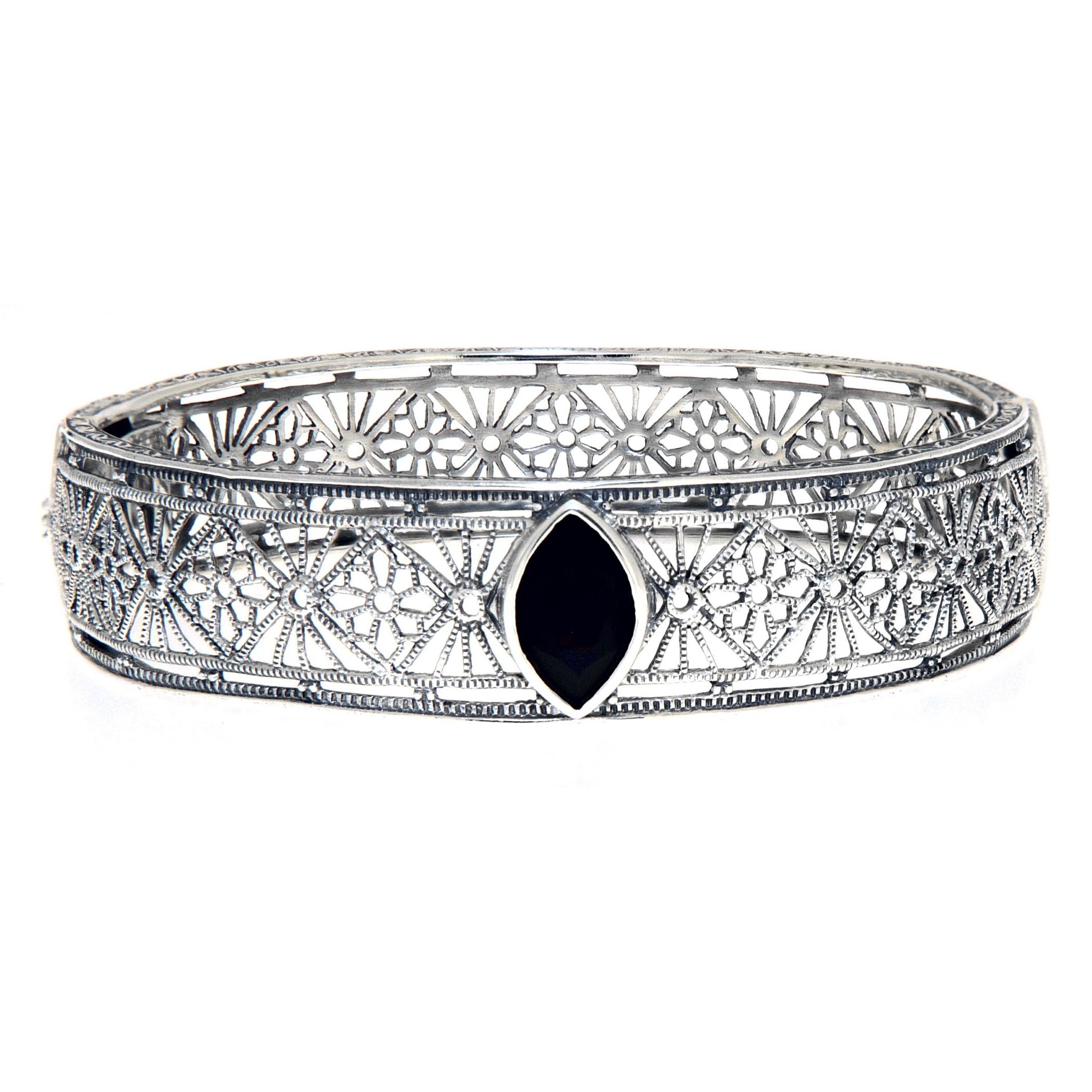 Victorian style, Garnet, sterling silver bangles, front view