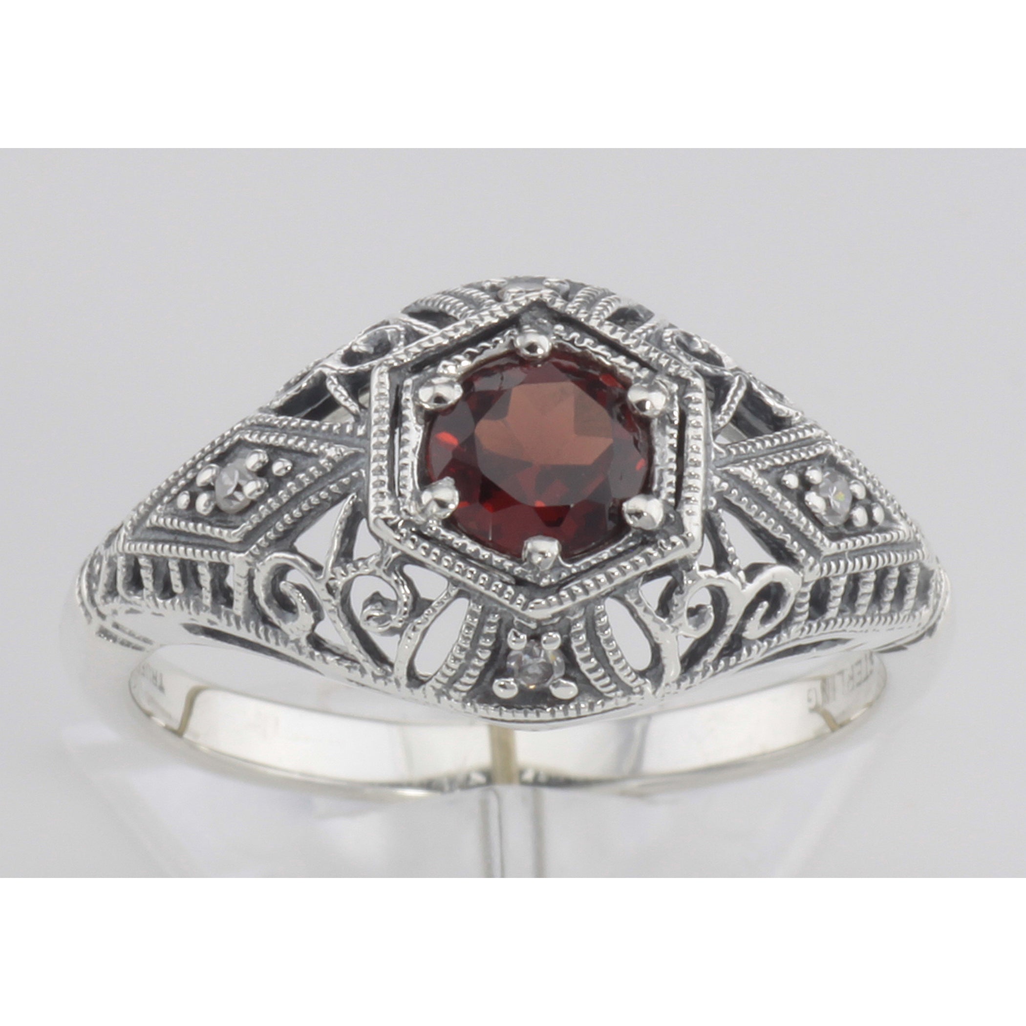Detail view of Art Deco Style Garnet Filigree Ring w/ 4 Diamonds highlighting Garnet, Diamond