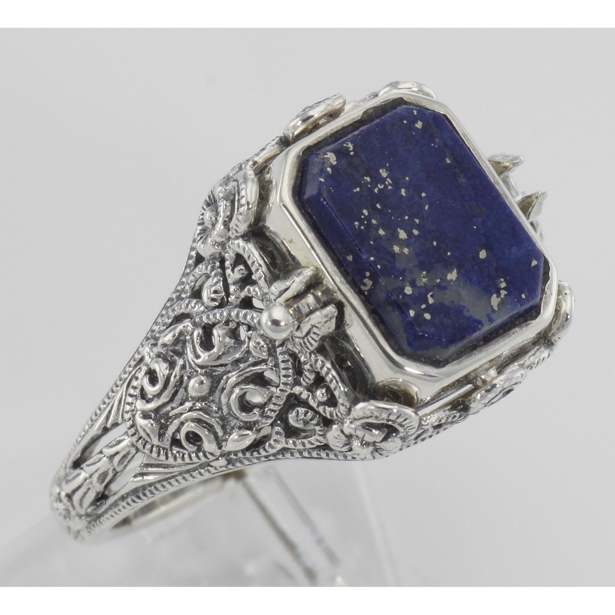 Detail view of Hand Carved Italian Cameo / Lapis Filigree Flip Ring highlighting Lapis
