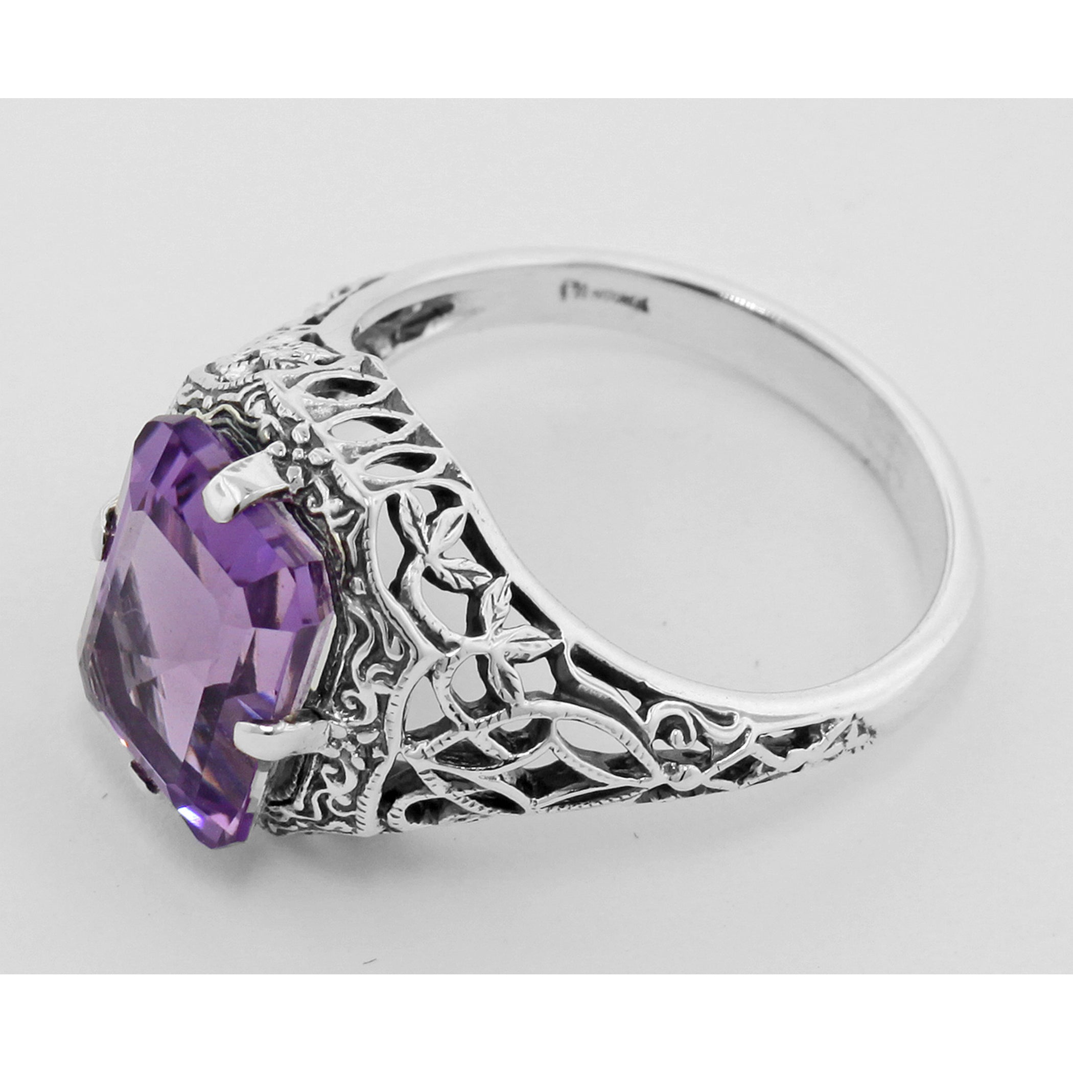 Detail view of 2 1/2 Carat Amethyst Filigree Ring highlighting Amethyst