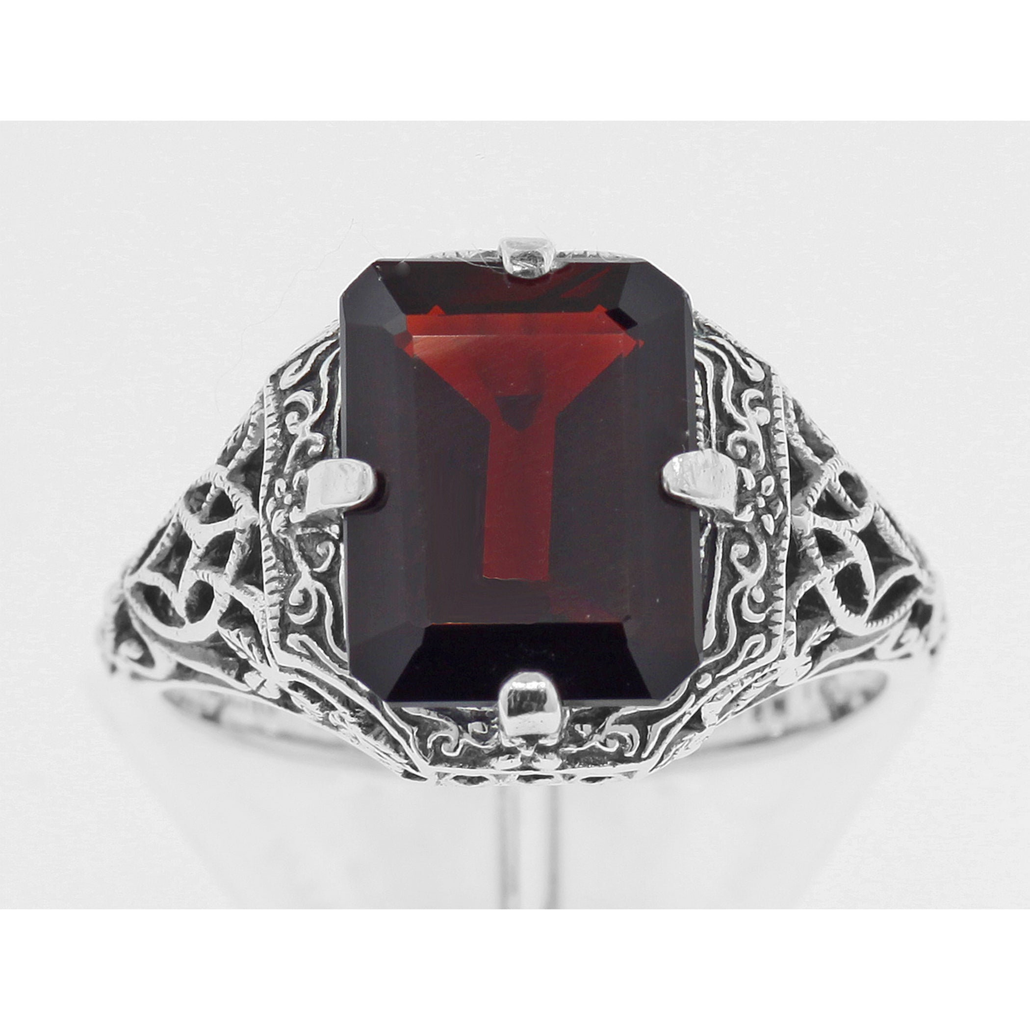Detail view of Antique Style Garnet Filigree Ring highlighting Garnet