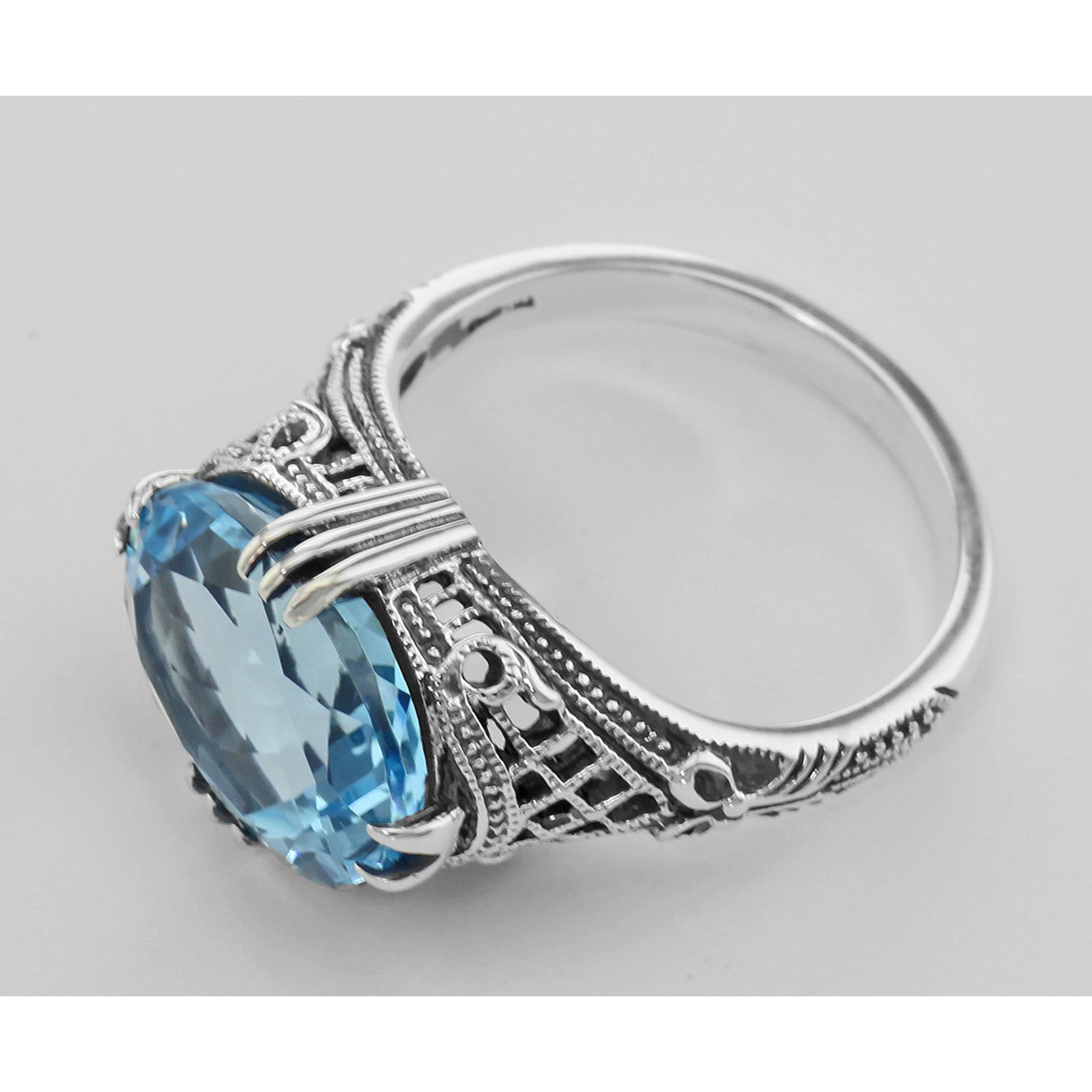 Detail view of 8.9 Carat Geniune Blue Topaz Filigree Ring highlighting Blue Topaz