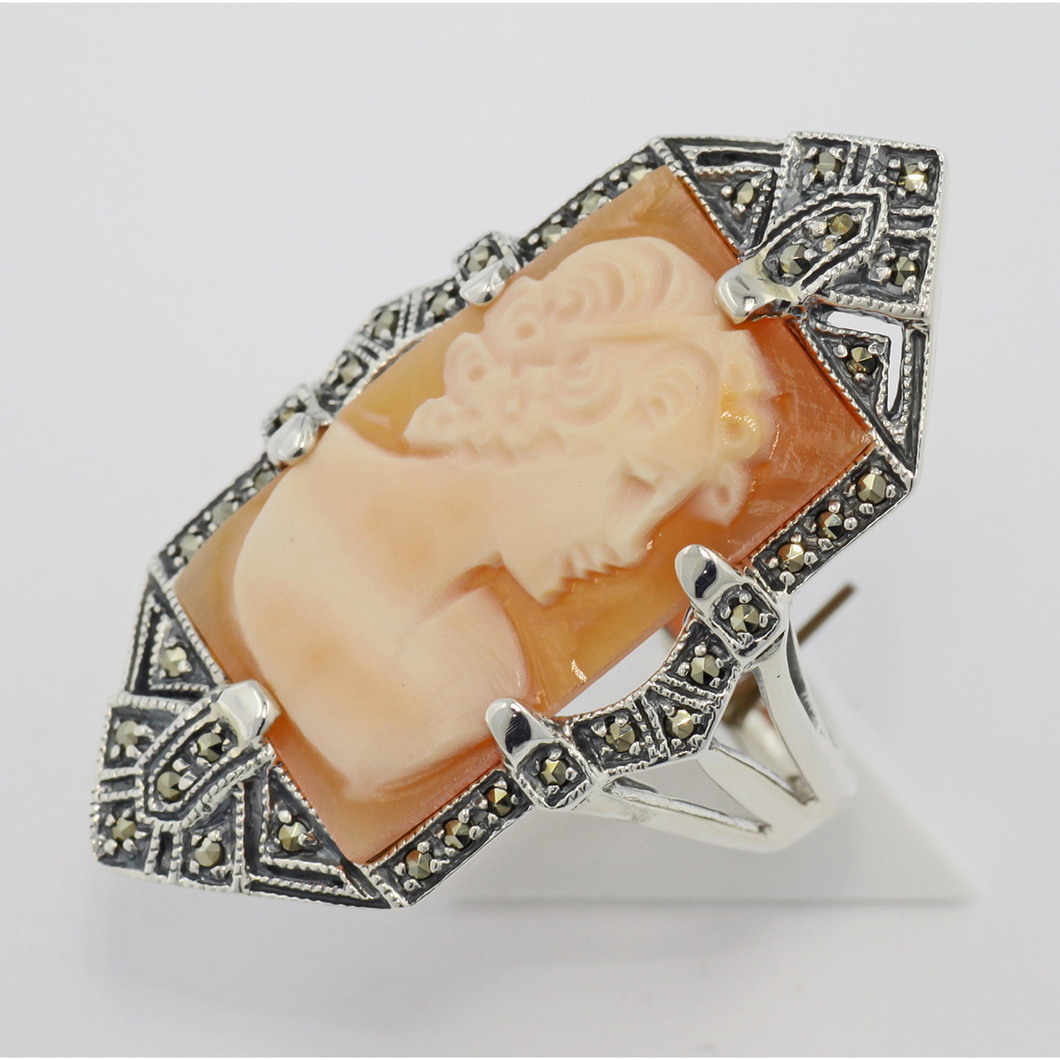 Back view of Italian Hand Carved Shell Cameo Ring showing 925 sterling silver hallmark