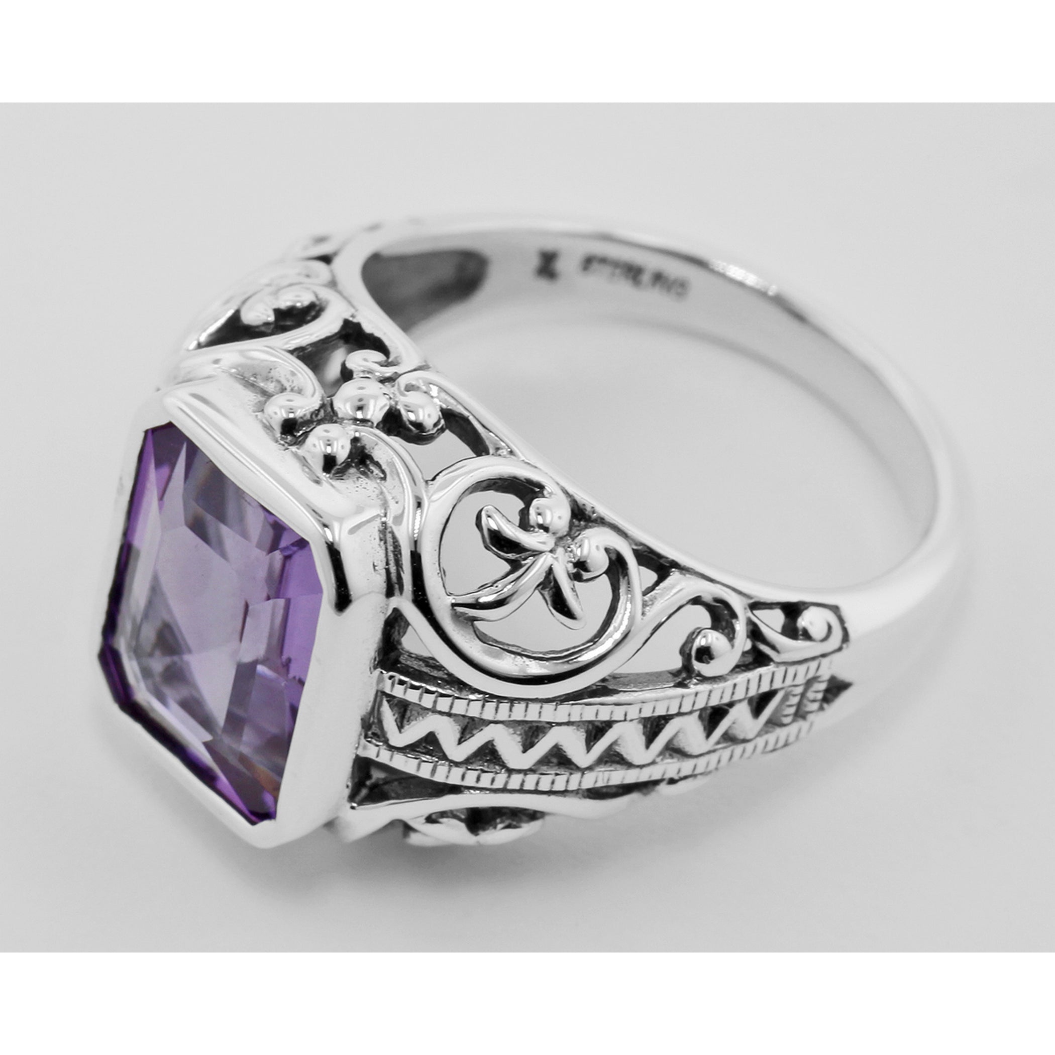 Detail view of 2 1/2 Carat Amethyst Filigree Ring highlighting Amethyst