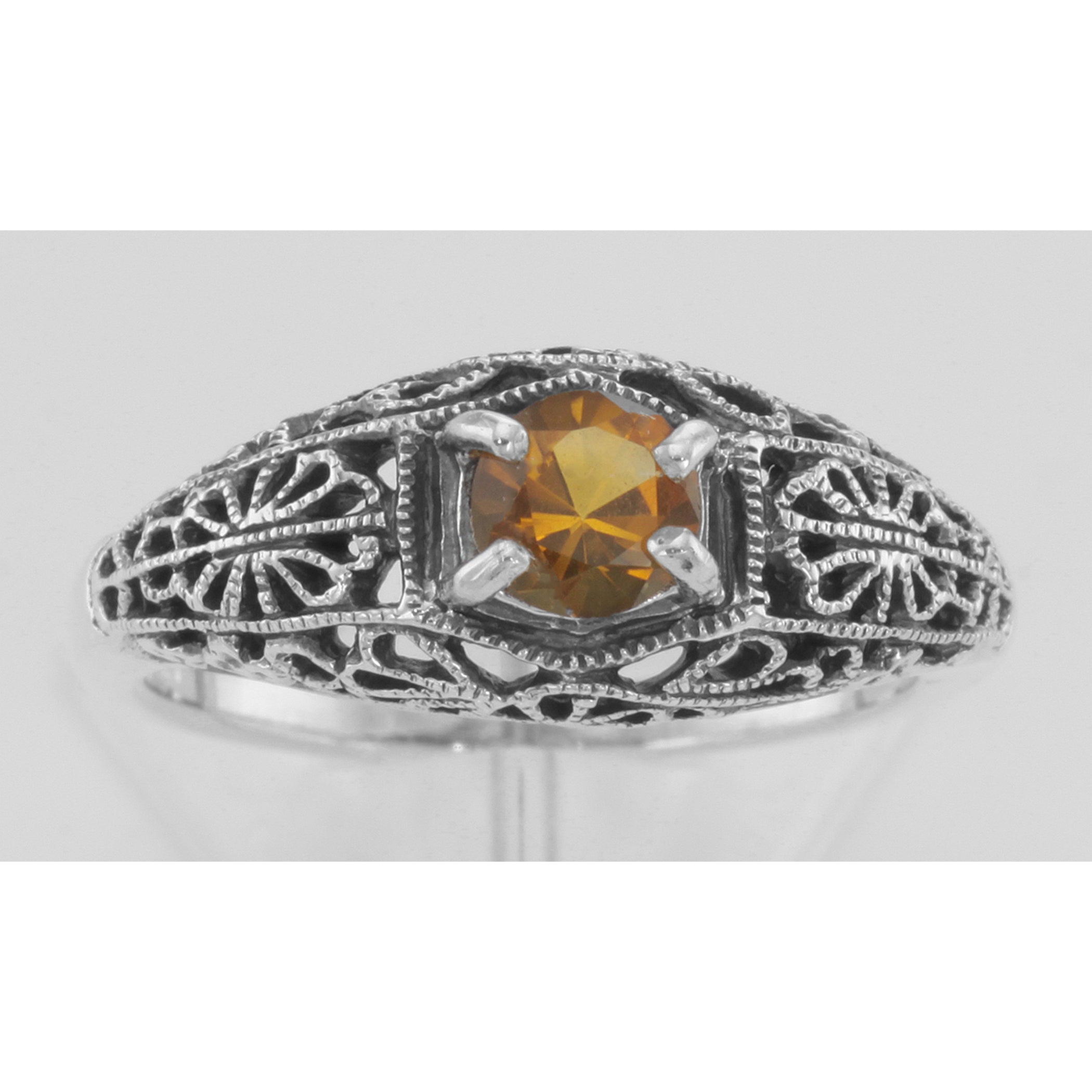 Detail view of Natural Golden Citrine Filigree Ring - Art Deco Style highlighting Citrine