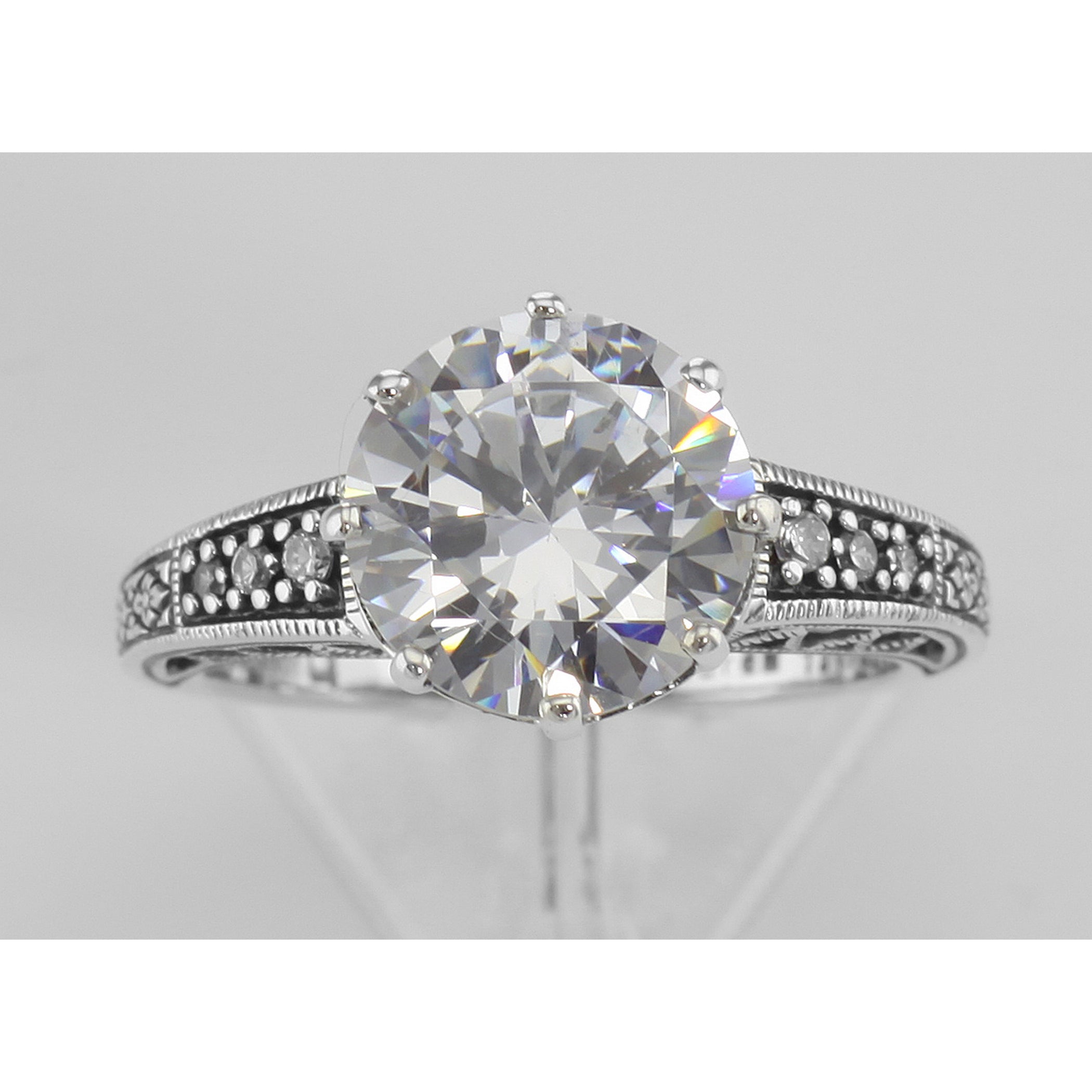 Detail view of Victorian Style Cubic Zirconia Solitaire Filigree Ring highlighting Cubic Zirconia