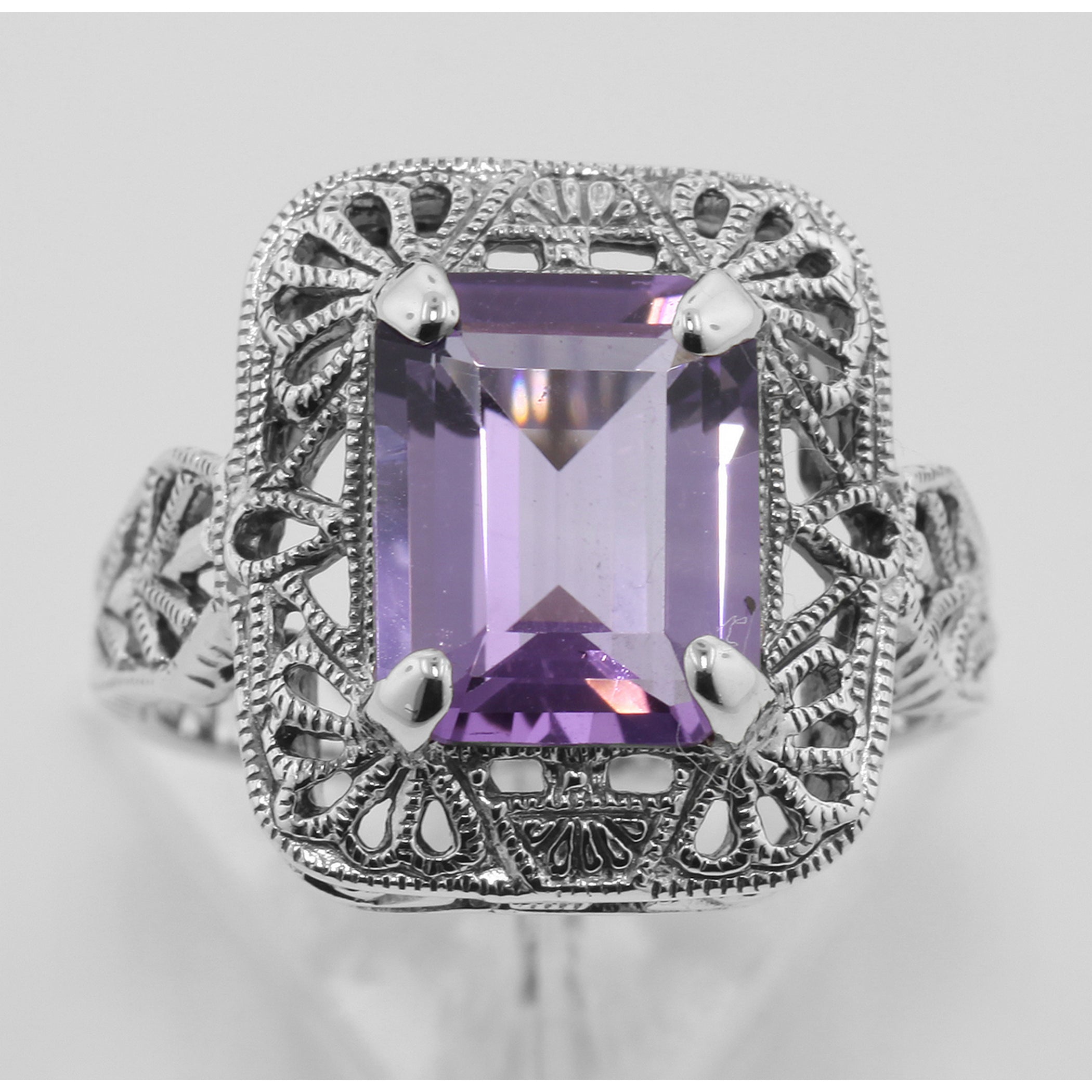Detail view of Classic Art Deco Style Amethyst Filigree Ring highlighting Amethyst