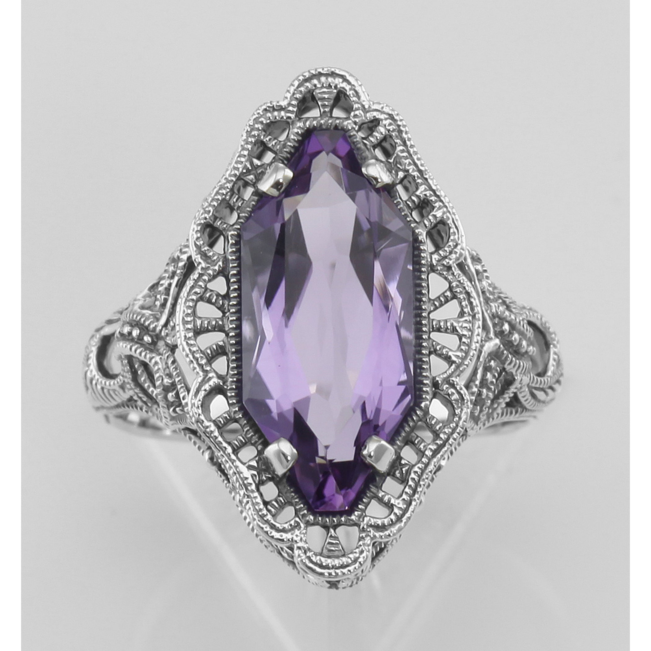 Detail view of Art Deco Style 4 Carat Amethyst Filigree Ring highlighting Amethyst