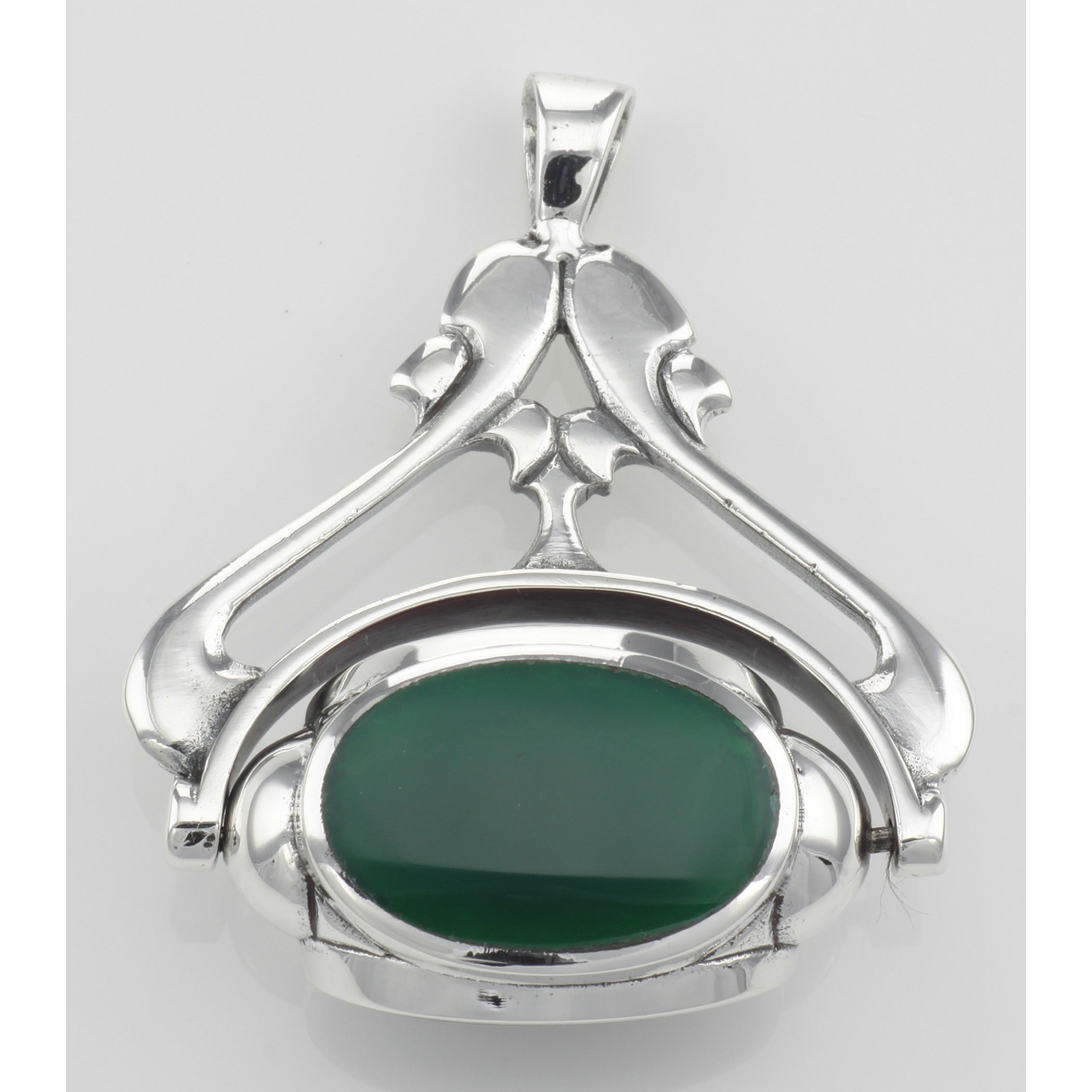 Detail view of Antique Style 3 Stone Spinning Fob Pendant highlighting design details