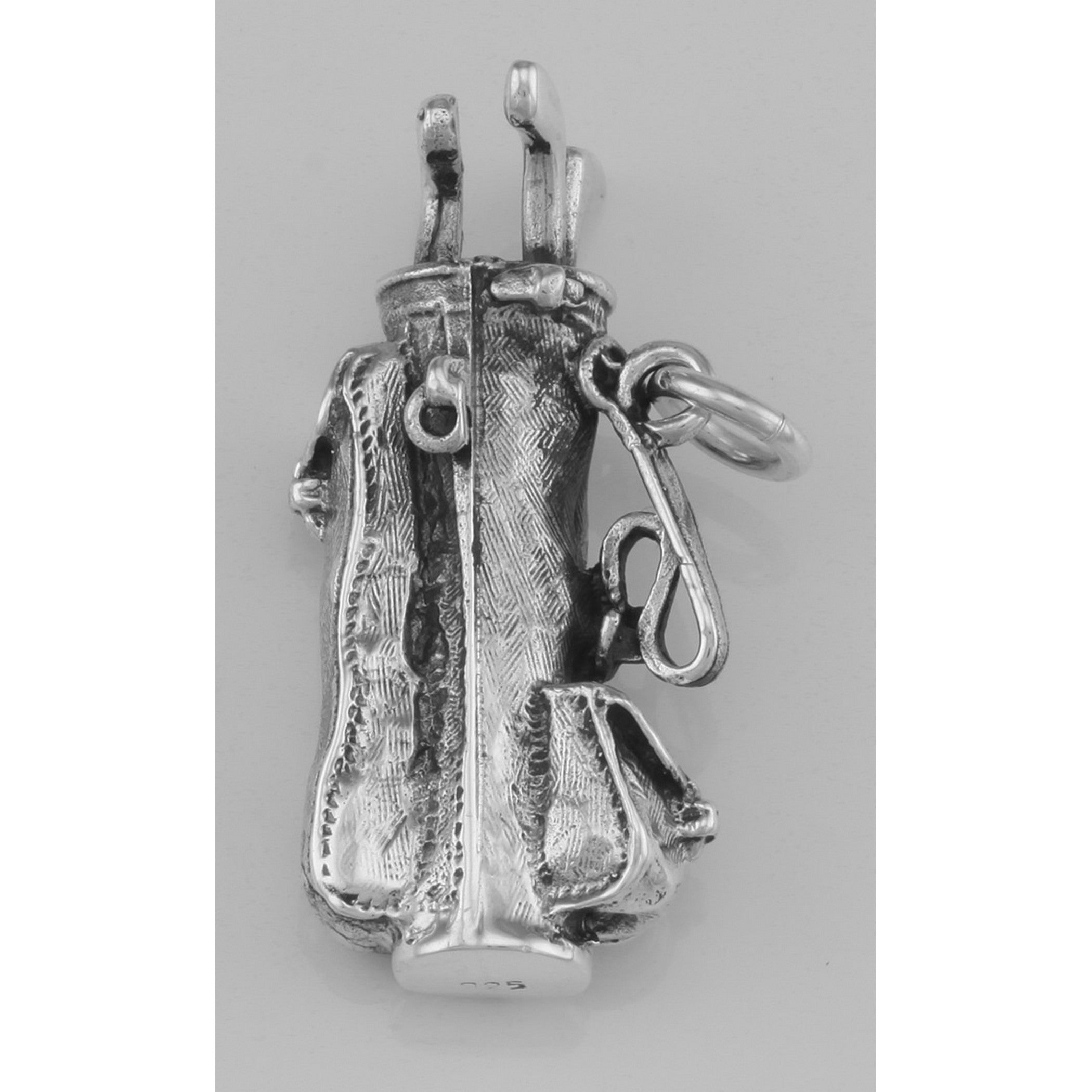 Detail view of Classic Golf Bag Keychain / Stainless Steel Keyring and Chain highlighting design details