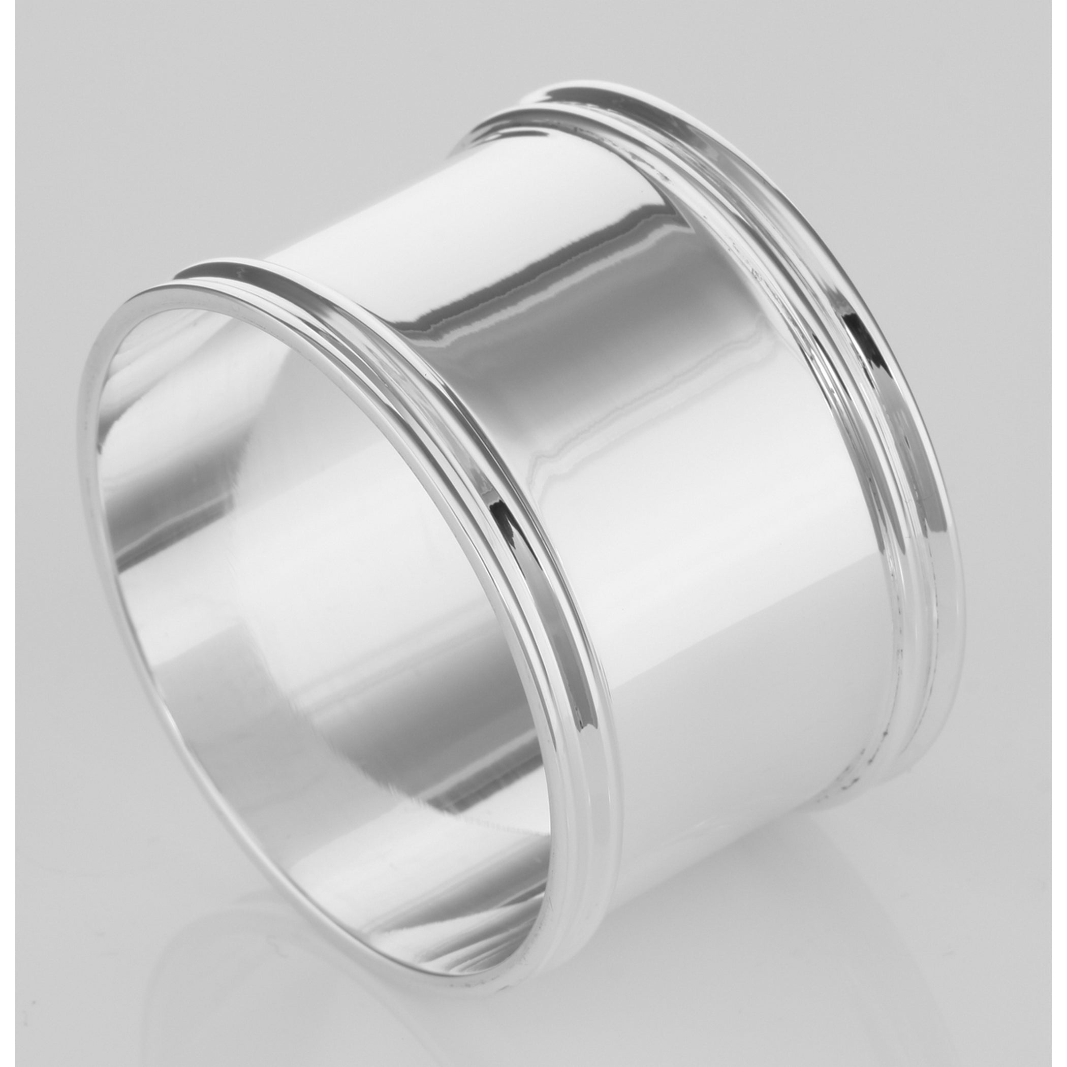 Detail view of Napkin Ring - Round - Made in Italy highlighting design details