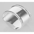 Detail view of Napkin Ring - Oval - Made in Italy highlighting design details